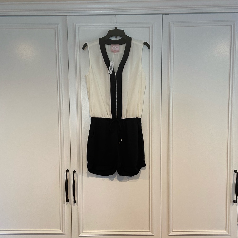 Super cute romper!